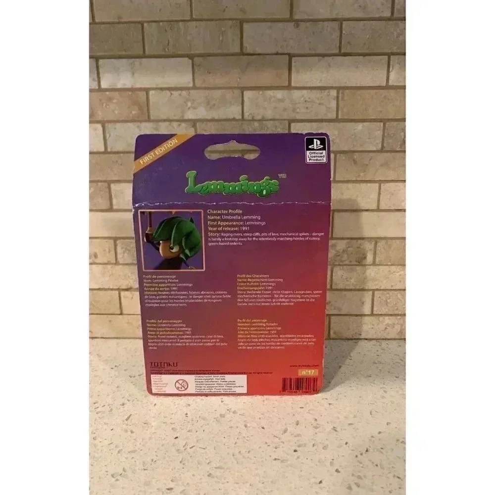First edition Lemmings Umbrella Lemming No. 17 Official PlayStation‎ GameStop BD
